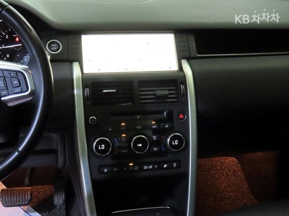 Land Rover 디스커버리 스포츠2.0 TD4 SE - 14