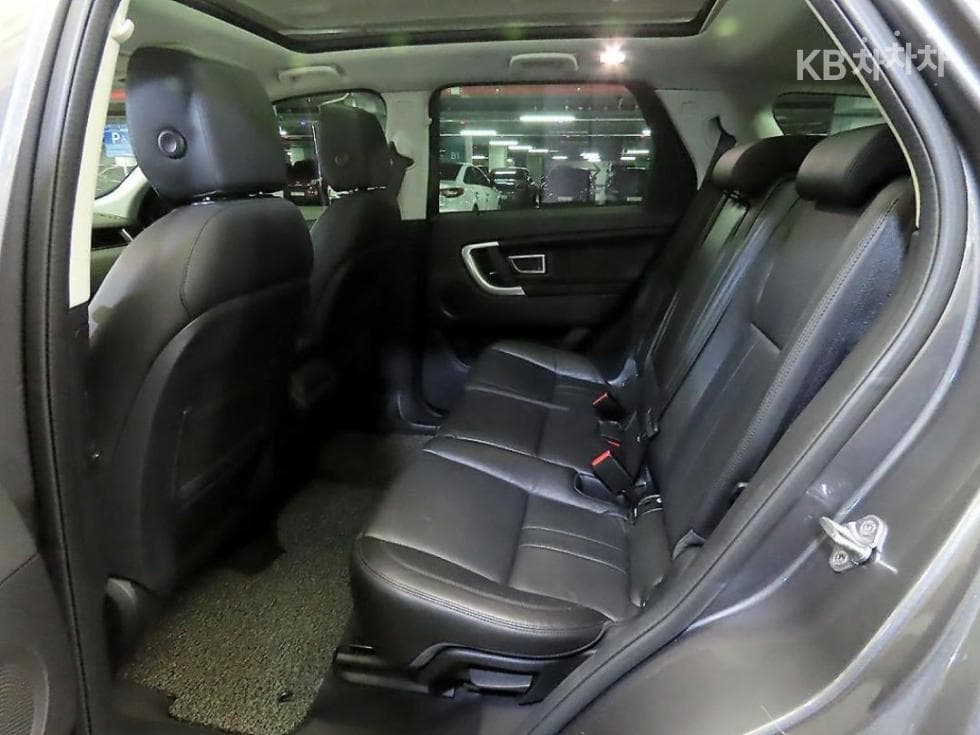 Land Rover 디스커버리 스포츠2.0 TD4 SE - 17