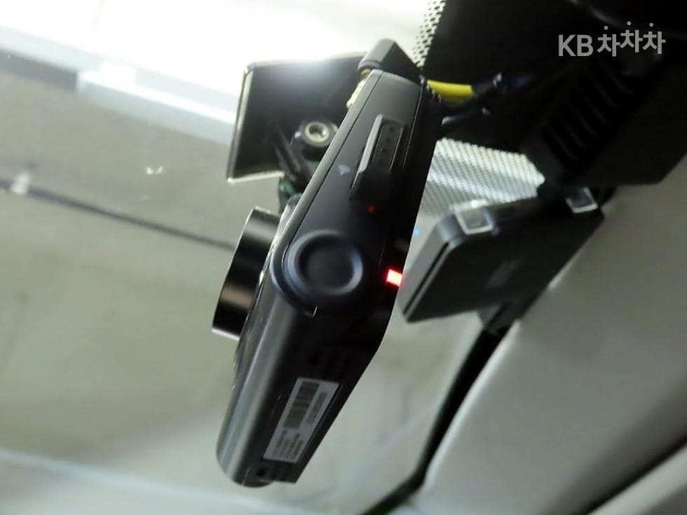 Land Rover 디스커버리 스포츠2.0 TD4 SE - 19