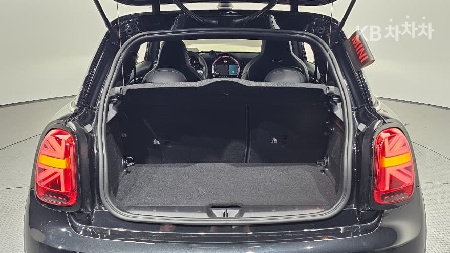 Mini Cooper 3도어S 2.0 JCW Standard - 14