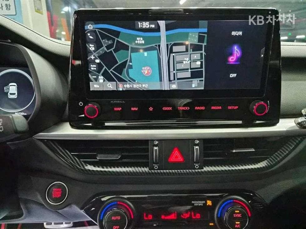 Киа The New (фейслифт) K3 GT(BD)1.6 Турбо Бензин Директ Инжекция 5-врати Signature - 14