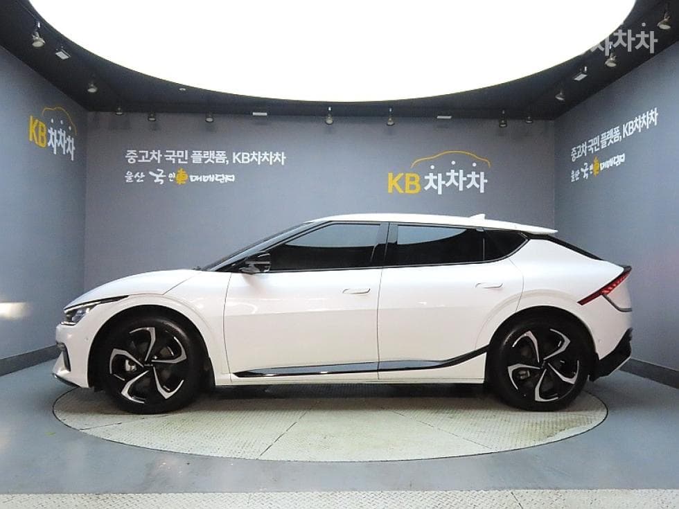 Kia EV6롱 레Seater지 2WD GT-Line - 5