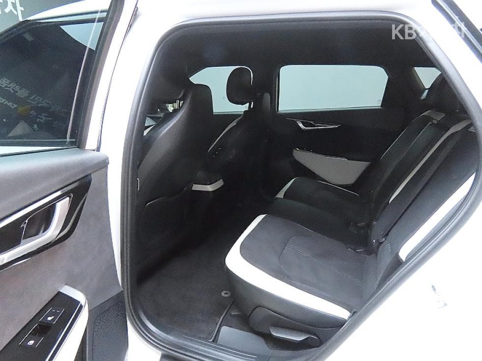 Kia EV6롱 레Seater지 2WD GT-Line - 11