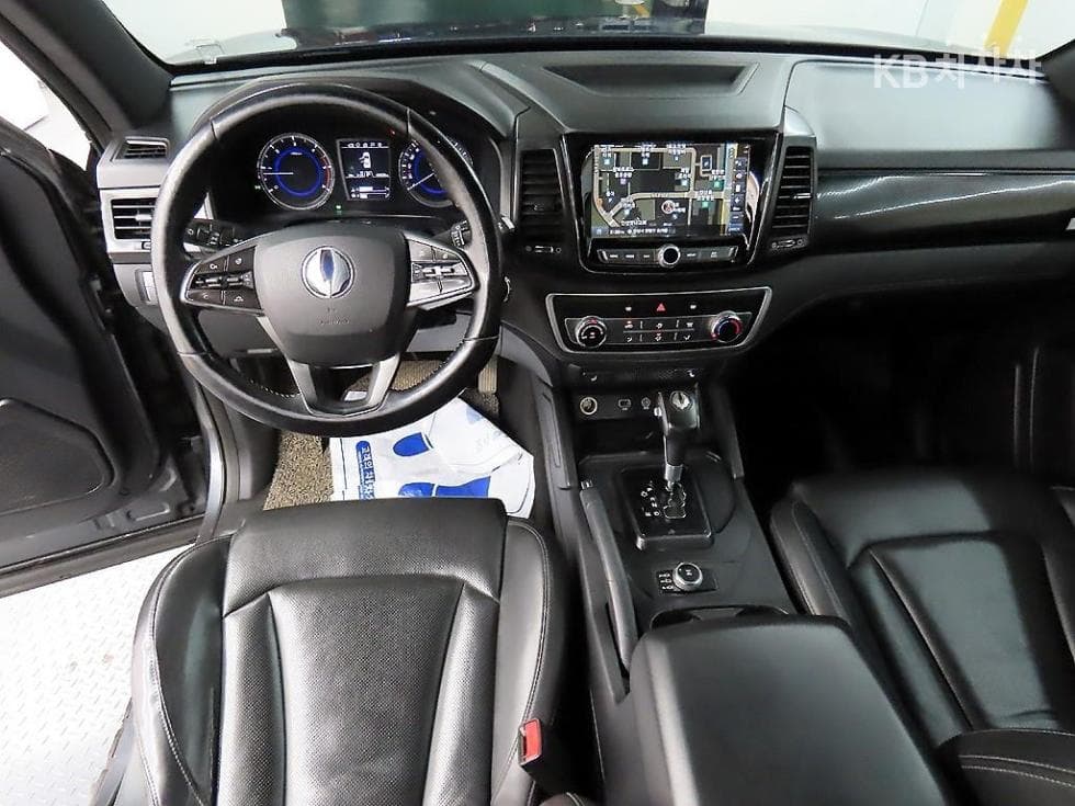 KG Mobility Rexton 스포츠2.2 4WD Prestige - 7