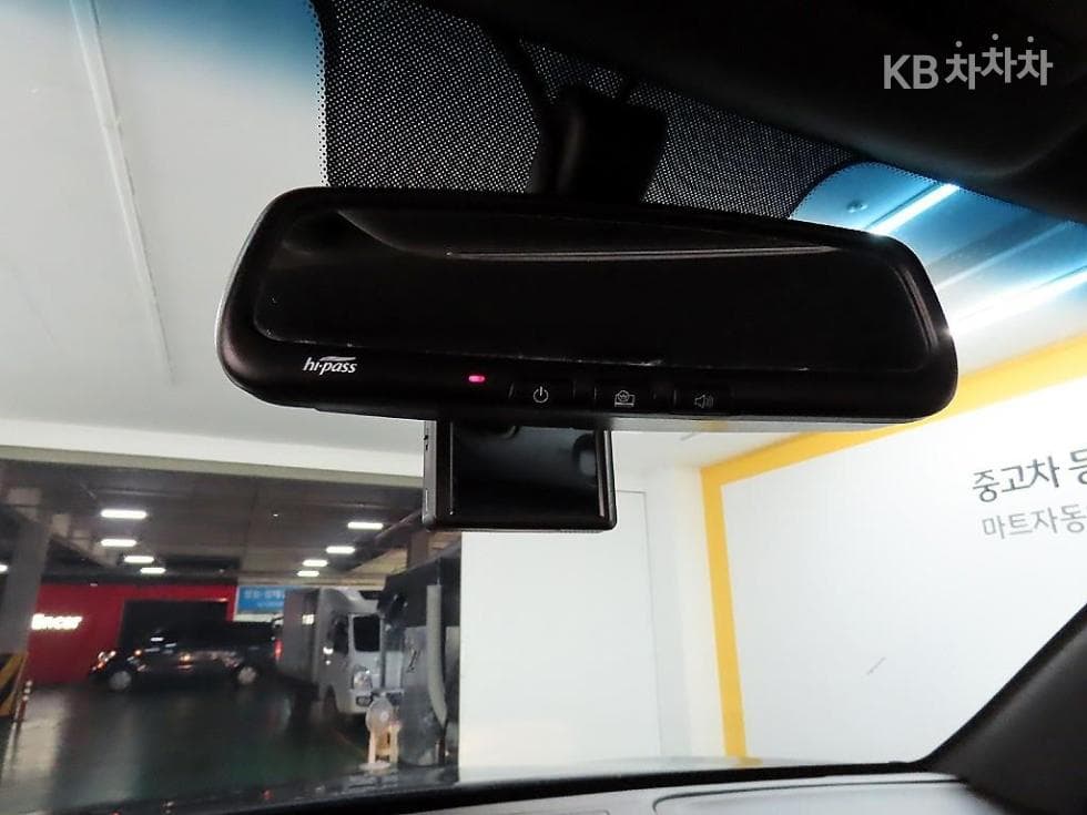 KG Mobility Rexton 스포츠2.2 4WD Prestige - 16