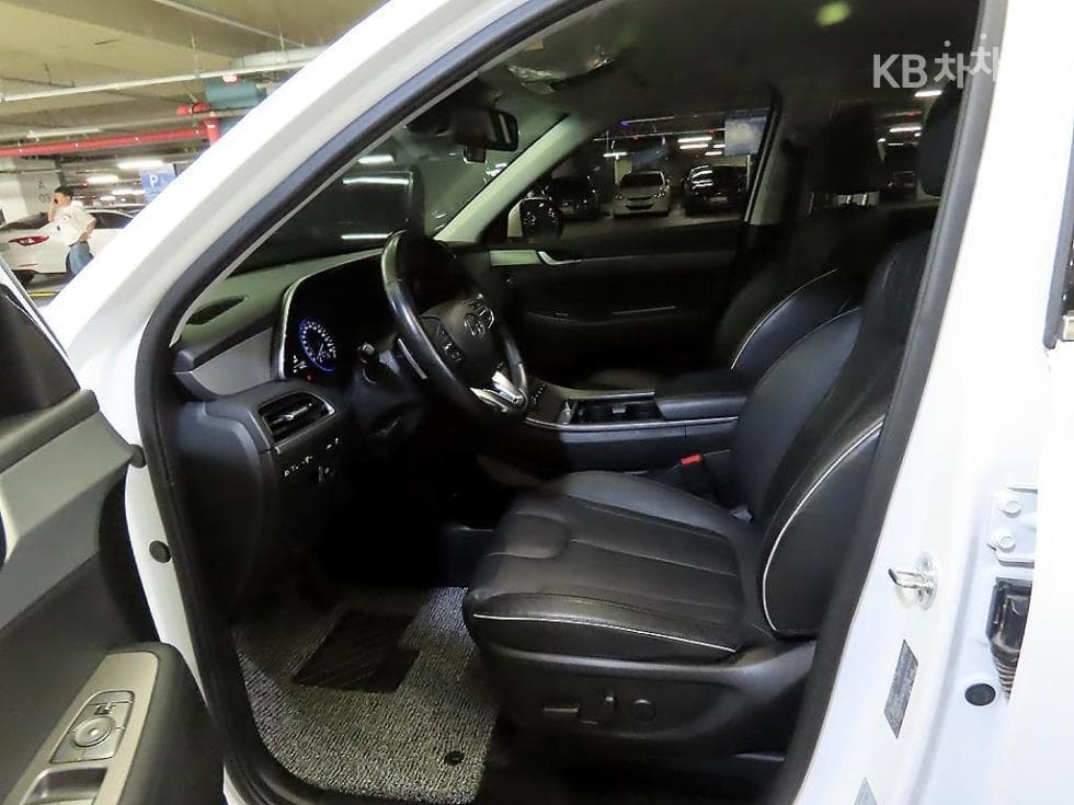 Хюндай Palisade3.8 Бензин 8-местен AWD Exclusive - 6