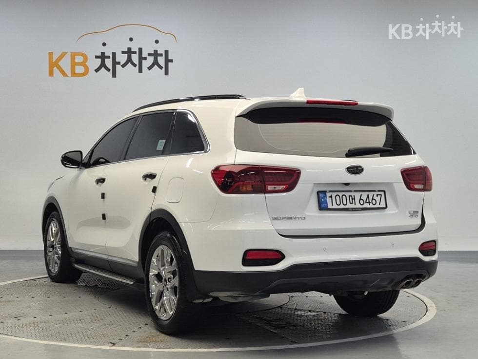 Киа The New (фейслифт) Sorento2.2 Дизел 4x4 마스터 - 2