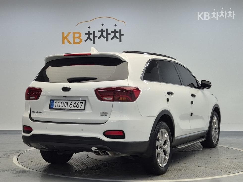 Киа The New (фейслифт) Sorento2.2 Дизел 4x4 마스터 - 3