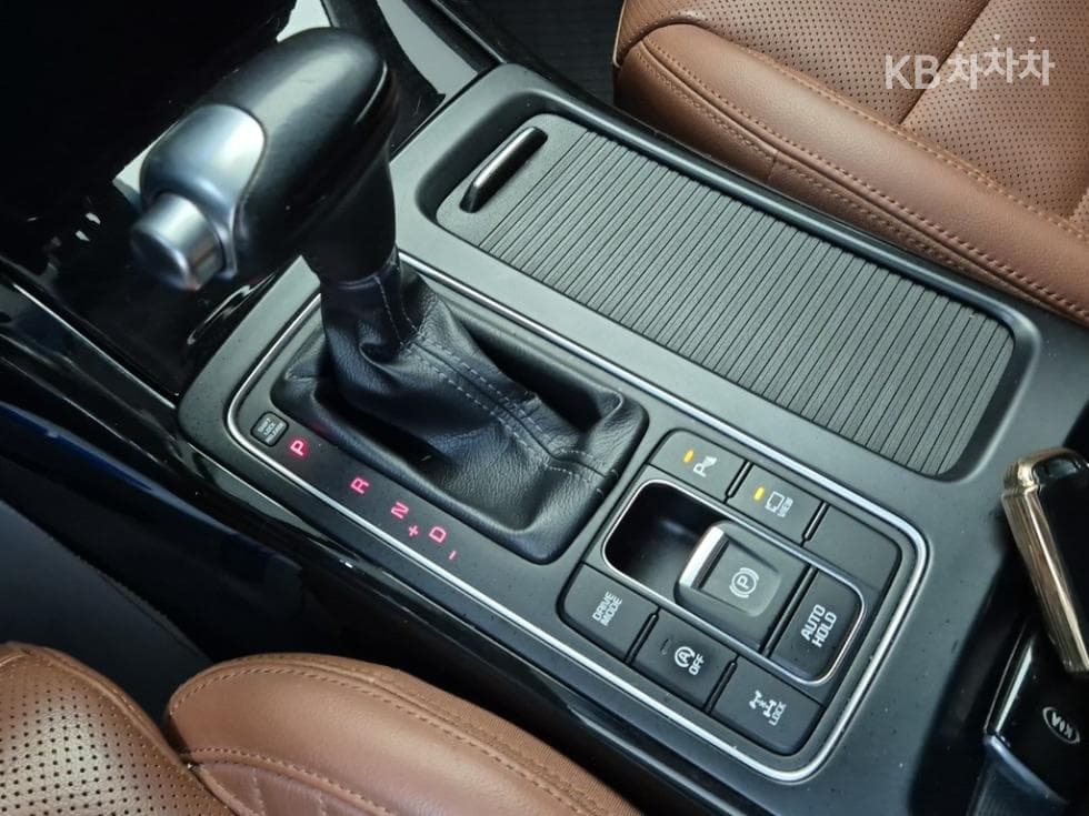 Киа The New (фейслифт) Sorento2.2 Дизел 4x4 마스터 - 8