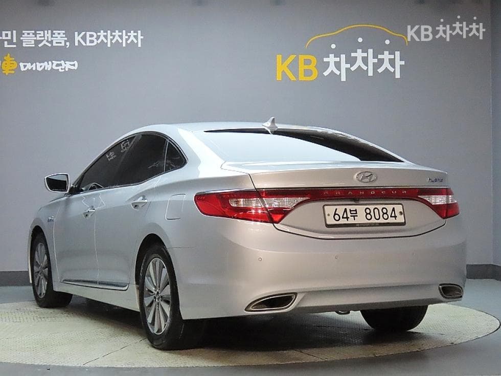 Hyundai Grandeur (Azera) HybridPremium - 4