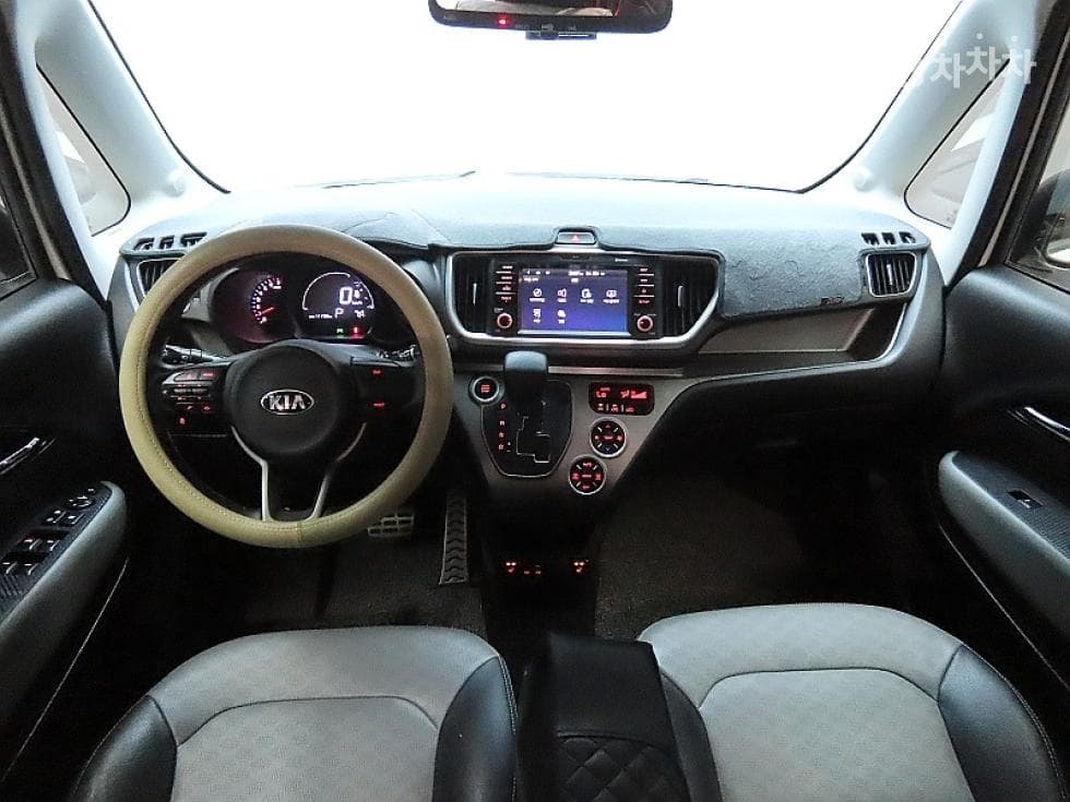 Kia The New (facelift) Ray (van)1.0 Gasoline Prestige - 6