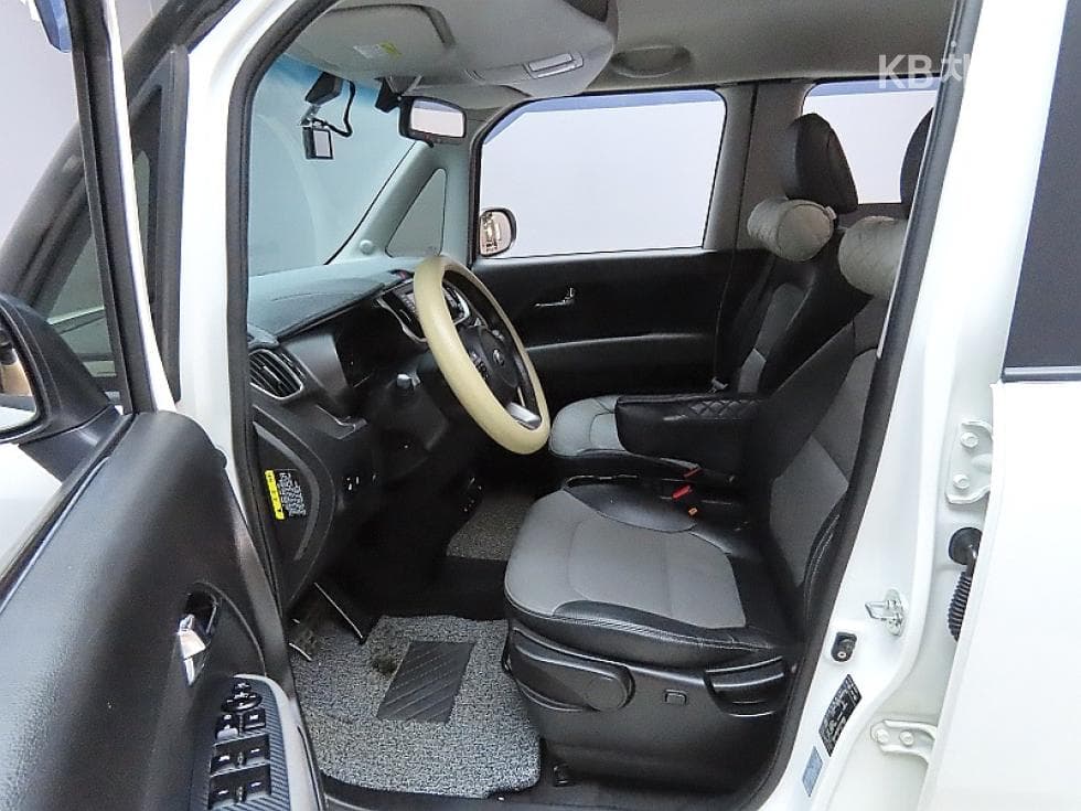Kia The New (facelift) Ray (van)1.0 Gasoline Prestige - 10