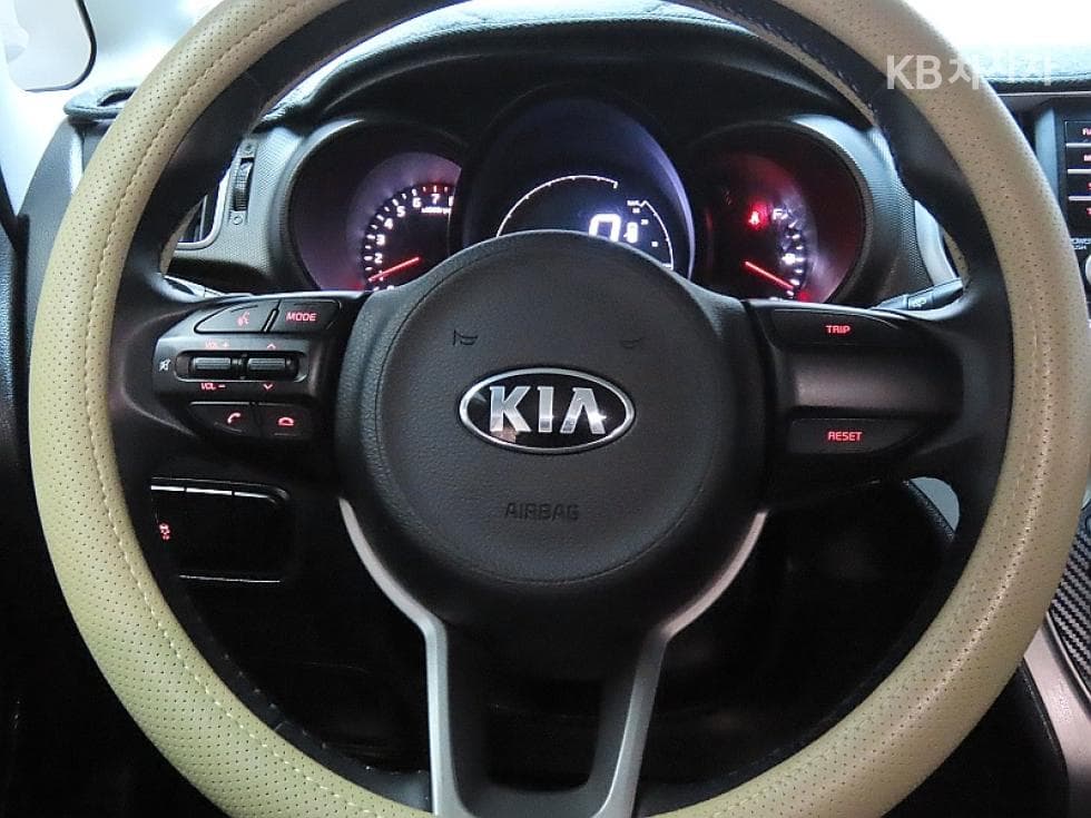 Kia The New (facelift) Ray (van)1.0 Gasoline Prestige - 18
