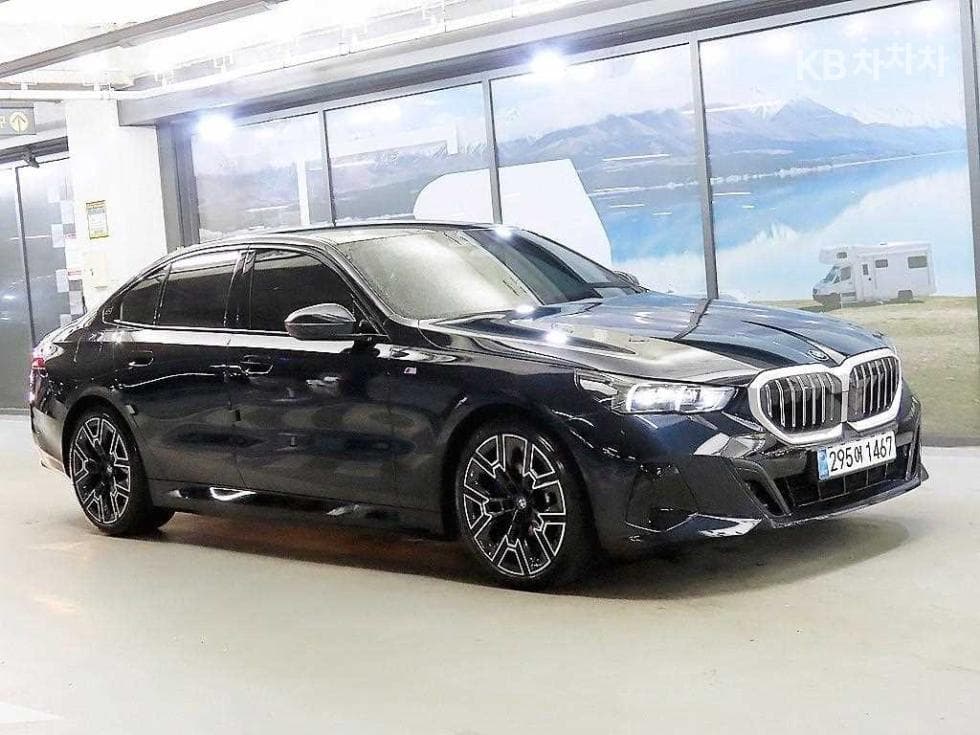 BMW Нов5 Серия(G60) 530e M Sport - Image 1