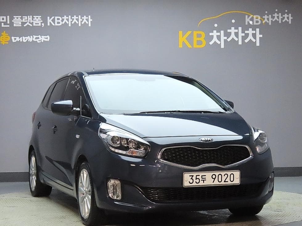 Kia All New Carens2.0 LPi Prestige 7-seater (Limousine) - 3