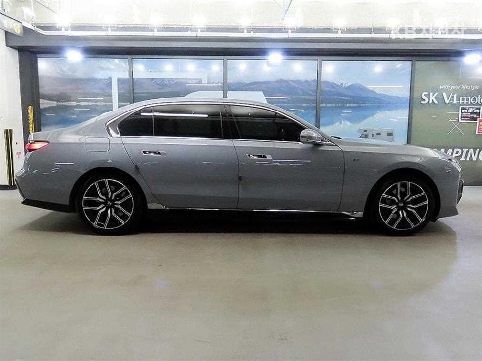 BMW i7xDrive 60 M Sport Executive - 3