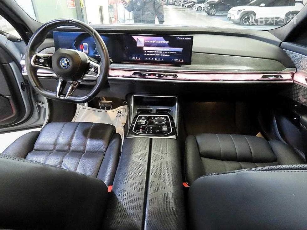 BMW i7xDrive 60 M Sport Executive - 10