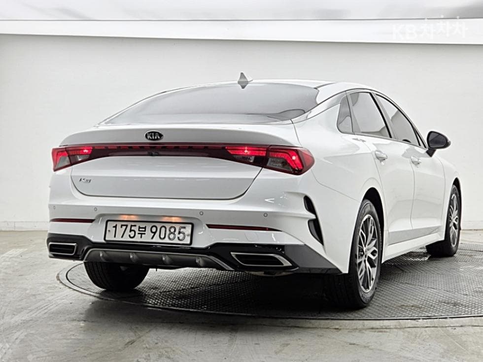 Kia K5 3rd Gen2.0 Gasoline Prestige - 2