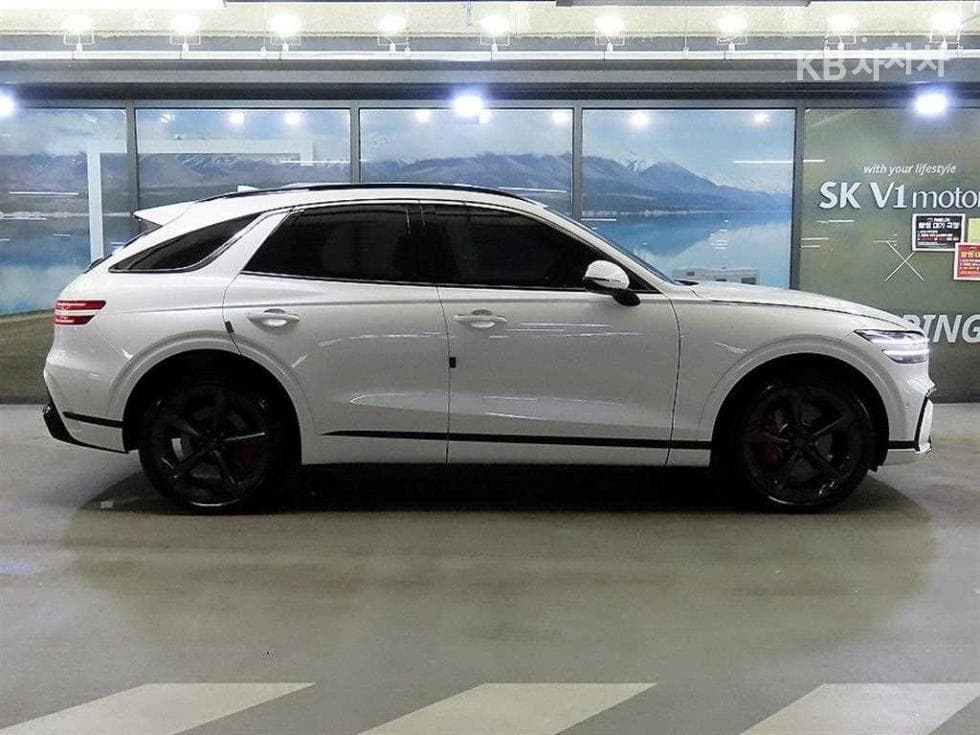 Дженезис GV70Бензин 3.5T 스포츠패키지 AWD - 3