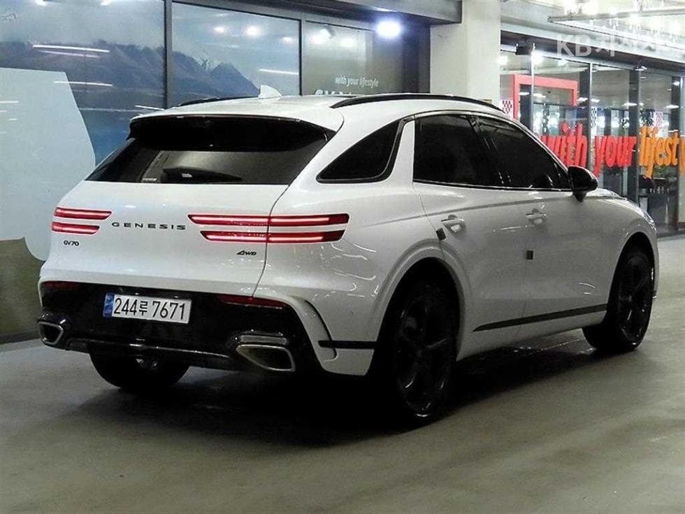 Дженезис GV70Бензин 3.5T 스포츠패키지 AWD - 4