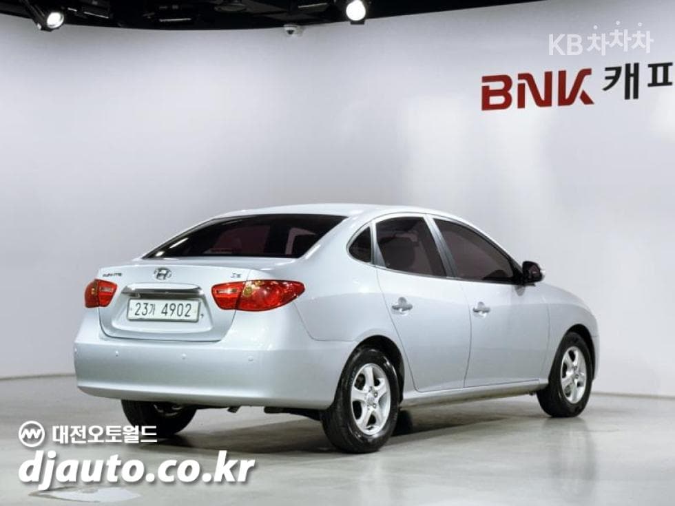 Hyundai Avante (Elantra)HD1.6 VVT S16 LUXURY - 2