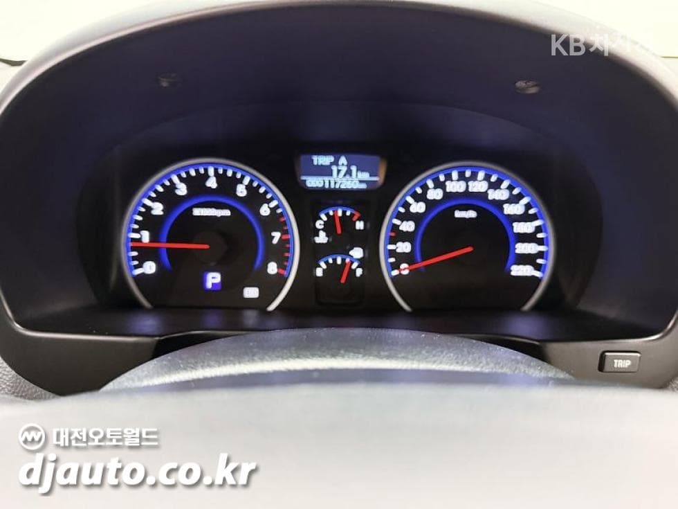 Hyundai Avante (Elantra)HD1.6 VVT S16 LUXURY - 5