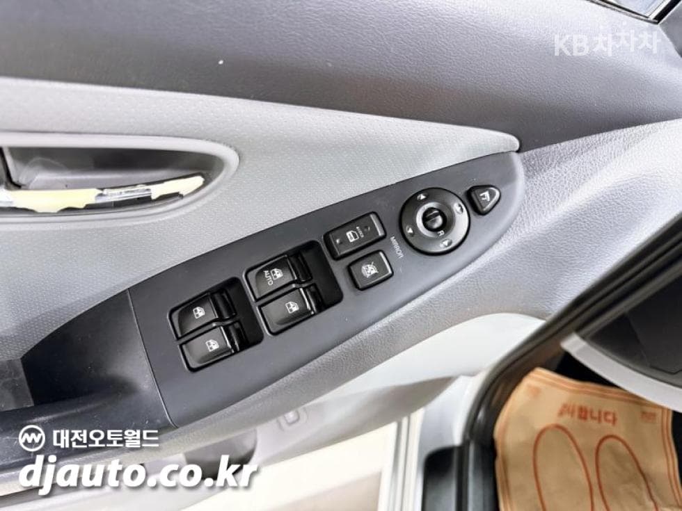Hyundai Avante (Elantra)HD1.6 VVT S16 LUXURY - 10