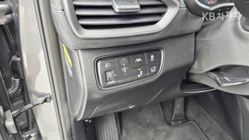 Hyundai Santa Fe TMDiesel 2.0 2WD Exclusive - 25