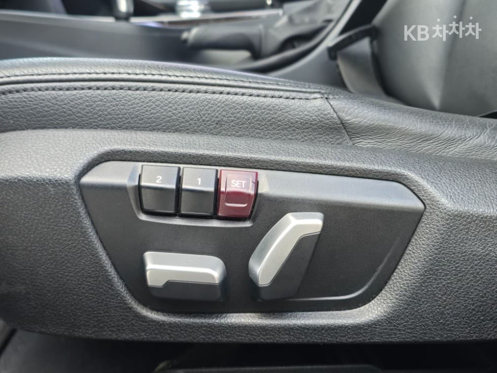 BMW New3 Series320i Sedan Luxury F30 - 13