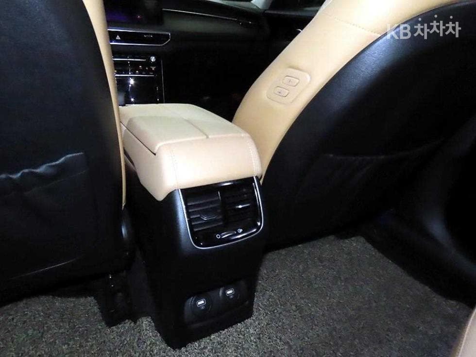 Kia K7 Premiere2.5 GDi X 에디션 - 15