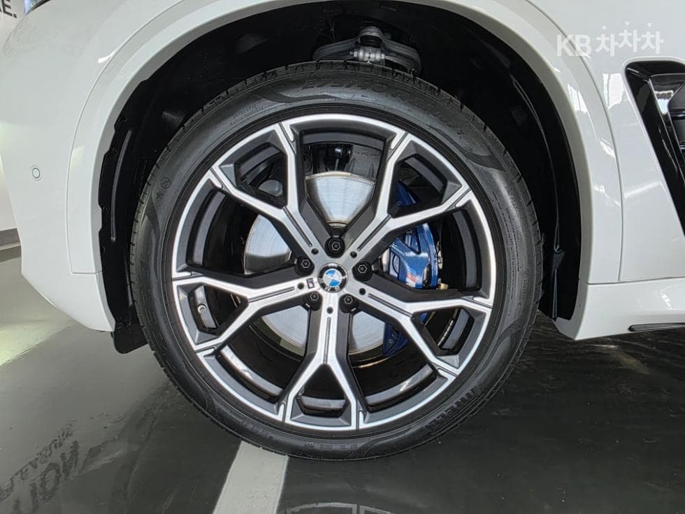BMW X5 (G05)xDrive 40i M Sport - 5
