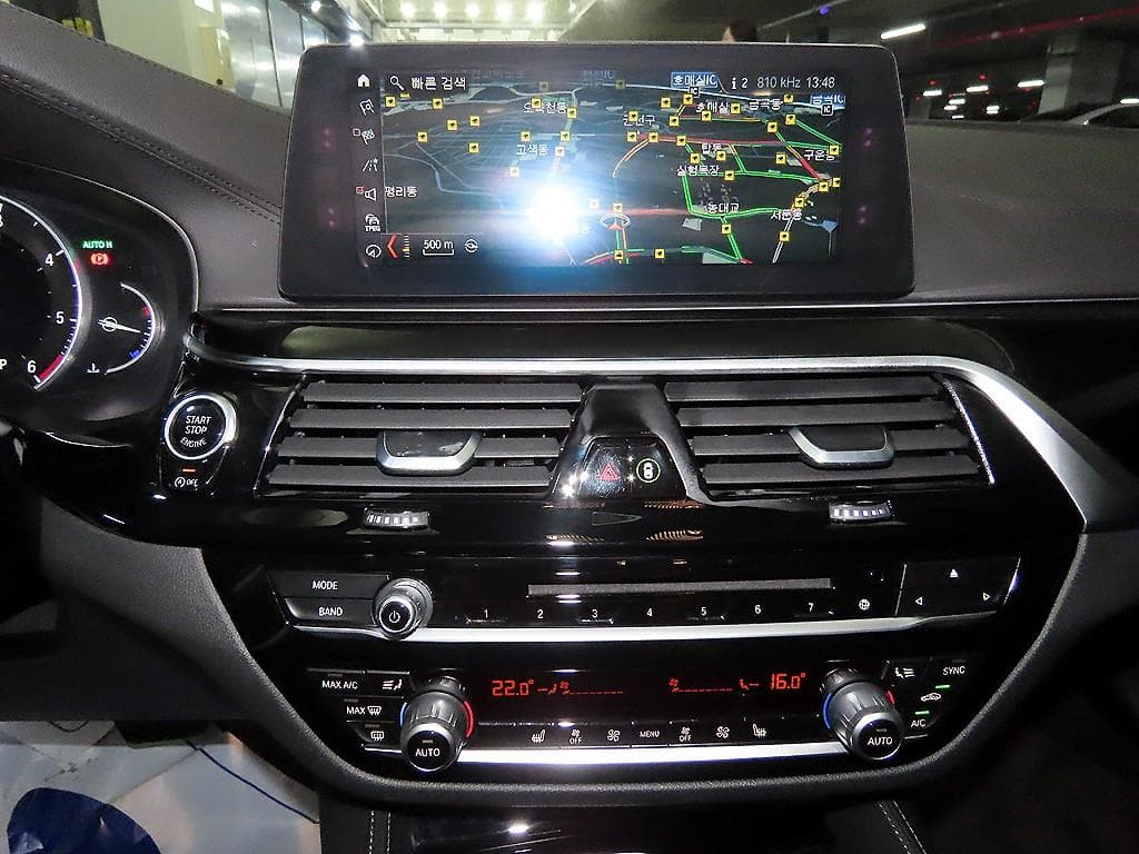 BMW 올New5 Series (G30)520d M Sport Plus - 10
