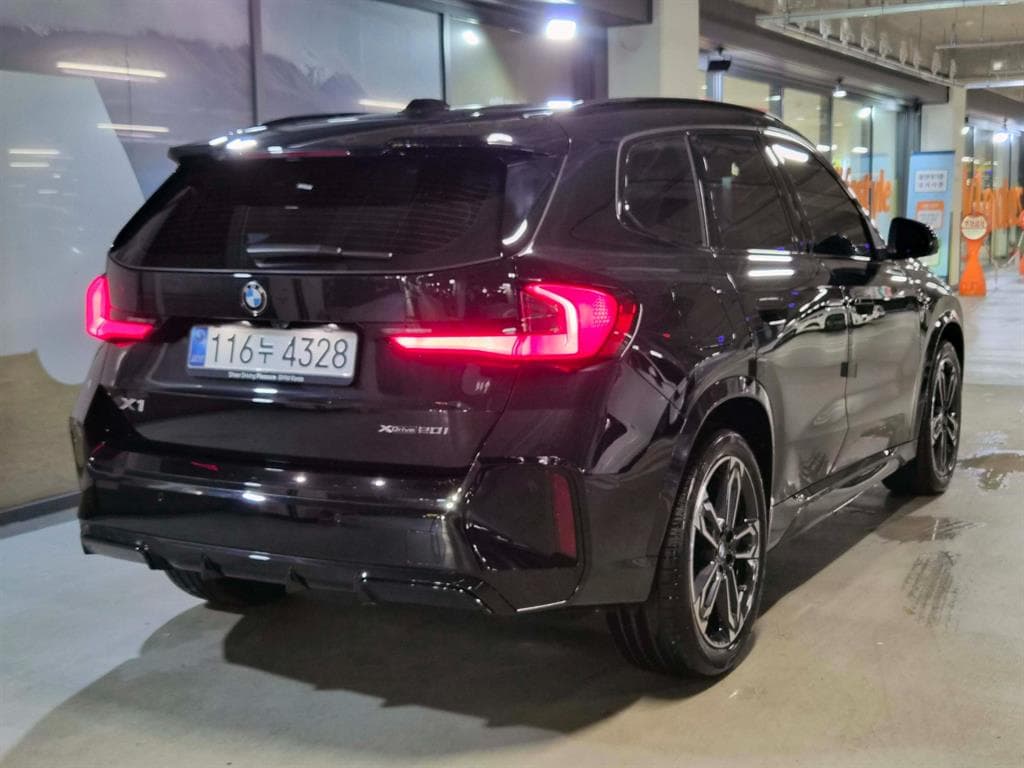 BMW X1(U11)xDrive20i M Sport - 4