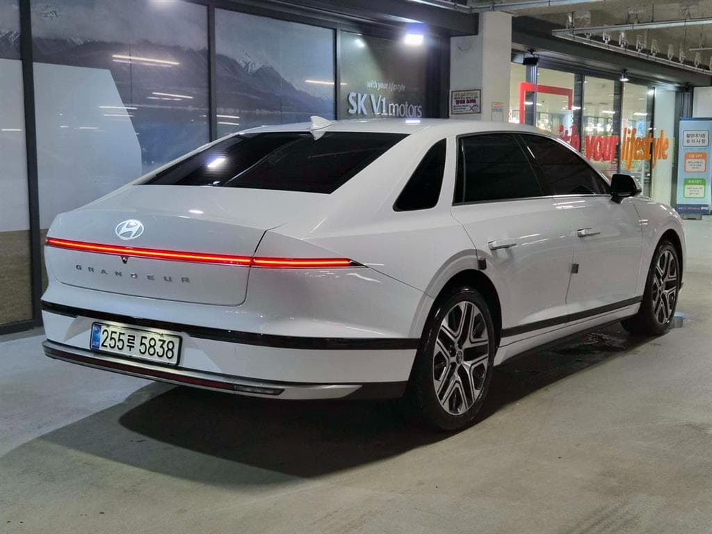 Хюндай Ди Всеново Grandeur (Azera)2.5L бензин 2WD Premium - 4