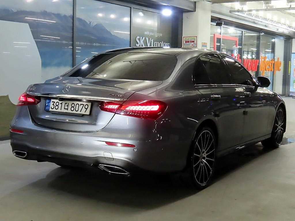 Mercedes-Benz E-Клас (W213)E350 4MATIC Exclusive - 4