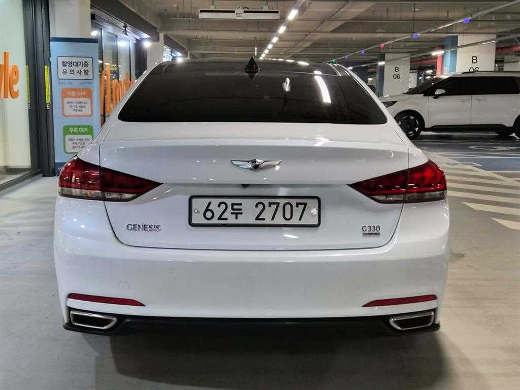 Хюндай ДженезисDHG330 Modern AWD Стандартен - 5