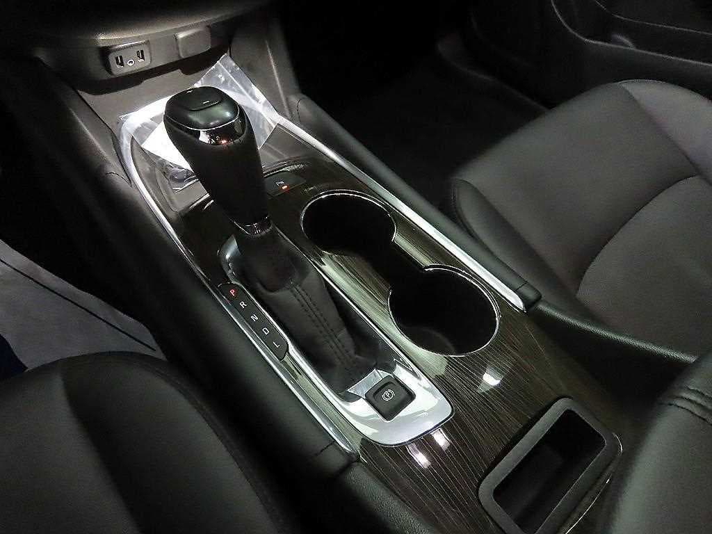 Джи Ем Корея All New Малібу1.5 Турбо LT Deluxe - 12