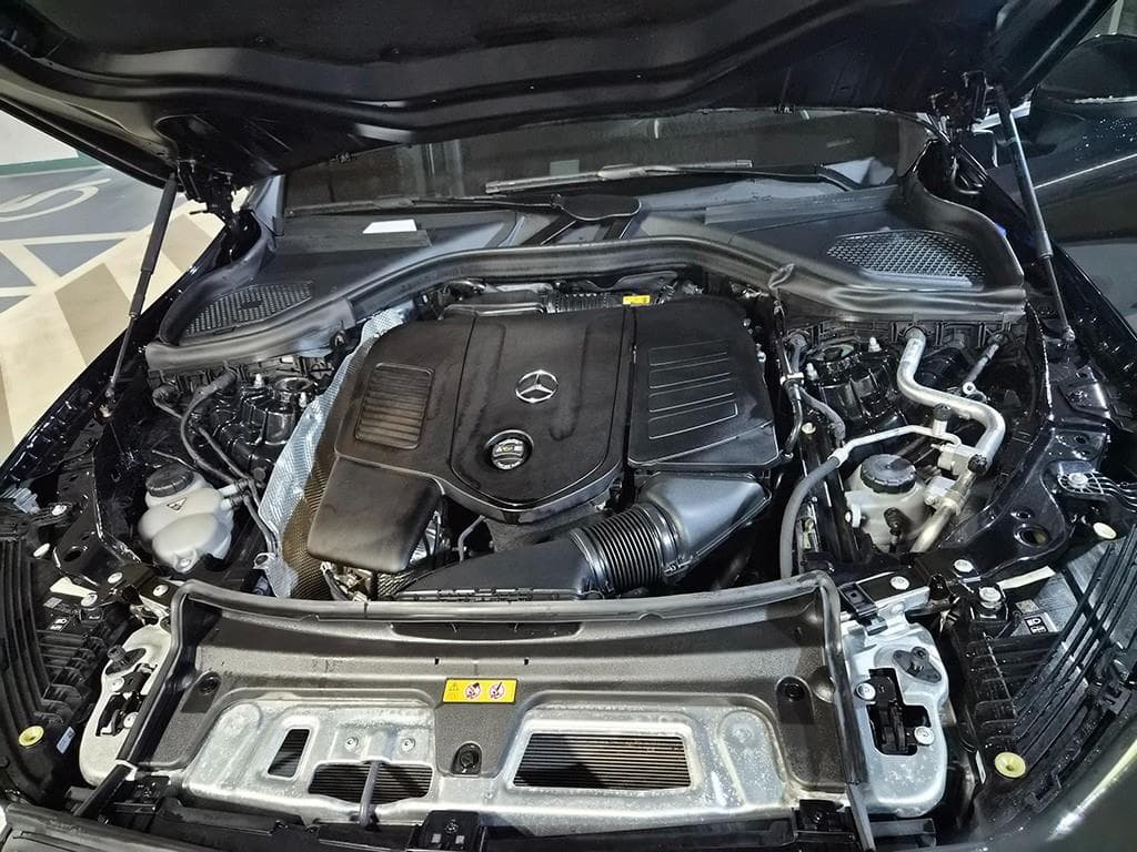Mercedes-Benz GLC(X254)GLC300 4Matic Стандартен - 19