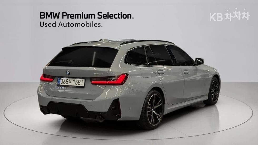 BMW 3 Series (G20)320i Touring M Sport - 2