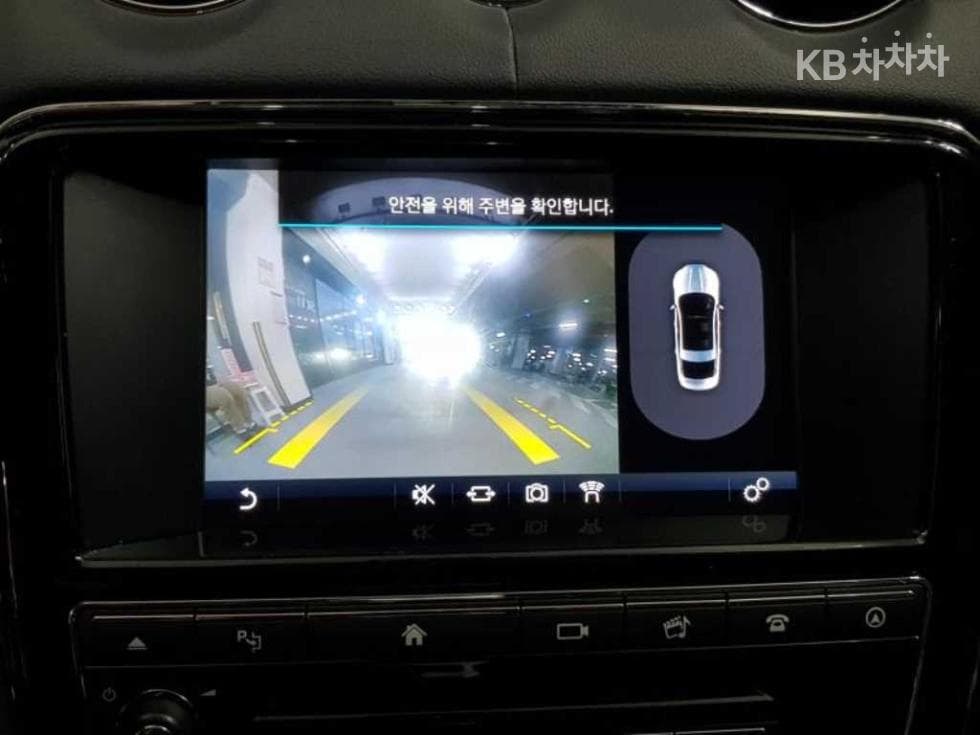 Jaguar All New XJ3.0D Премиум Люкс LWB X351 - 16
