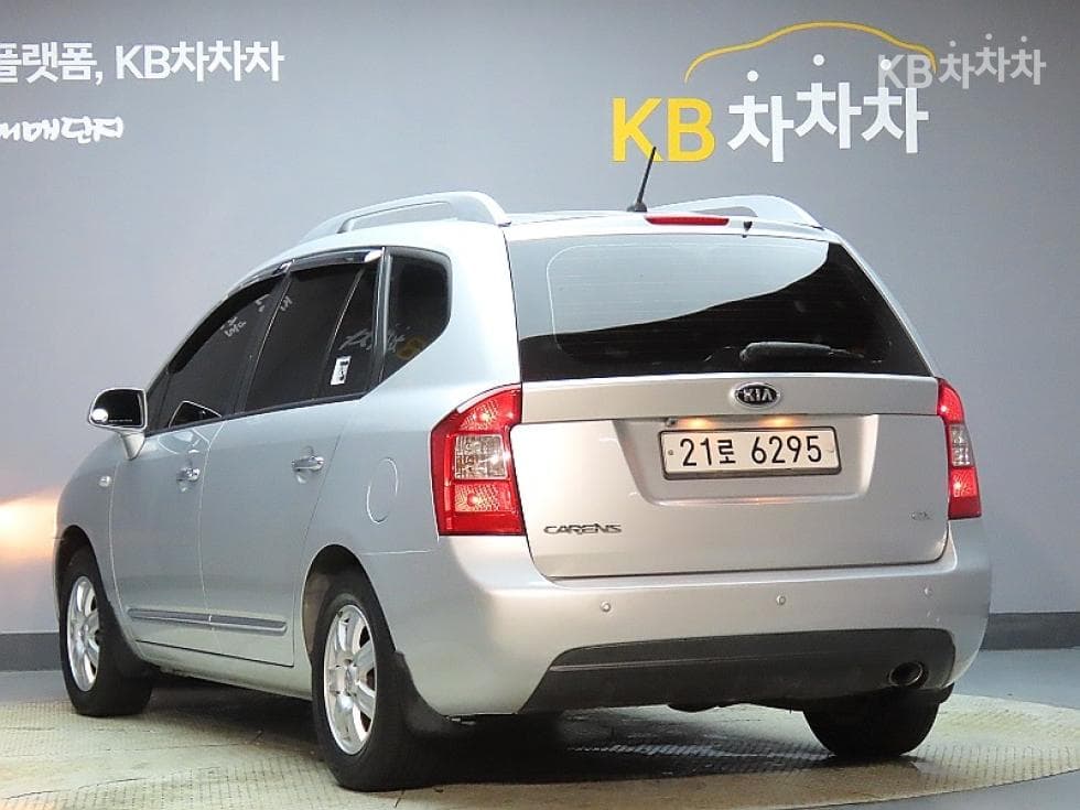 Kia NewCarens2.0 LPI GX Highest-end Type - 4