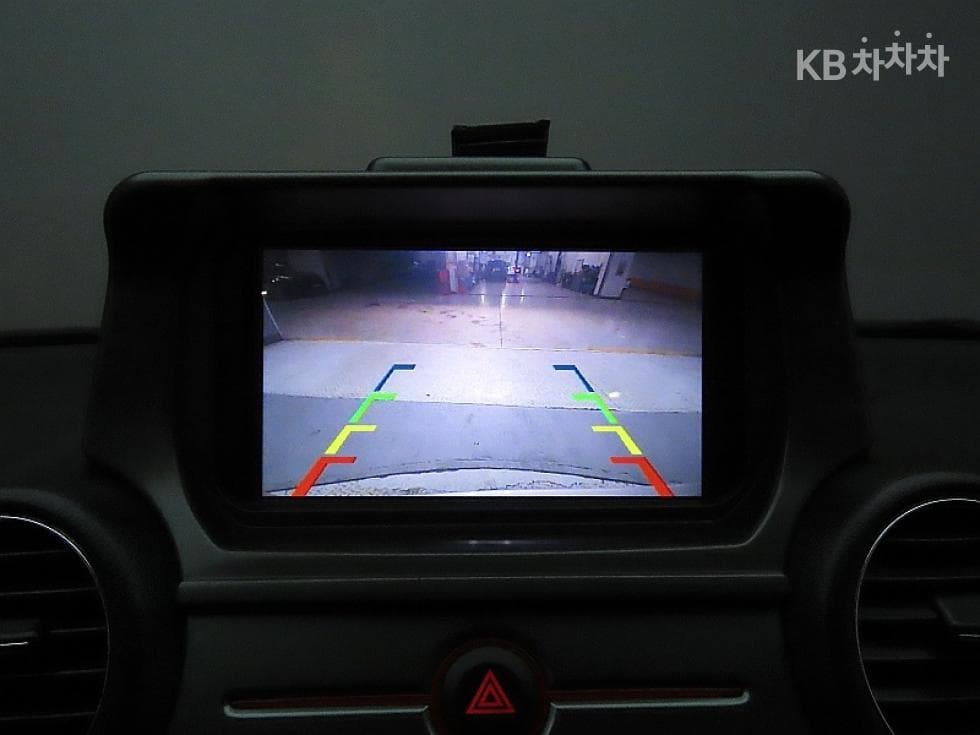 Kia NewCarens2.0 LPI GX Highest-end Type - 16