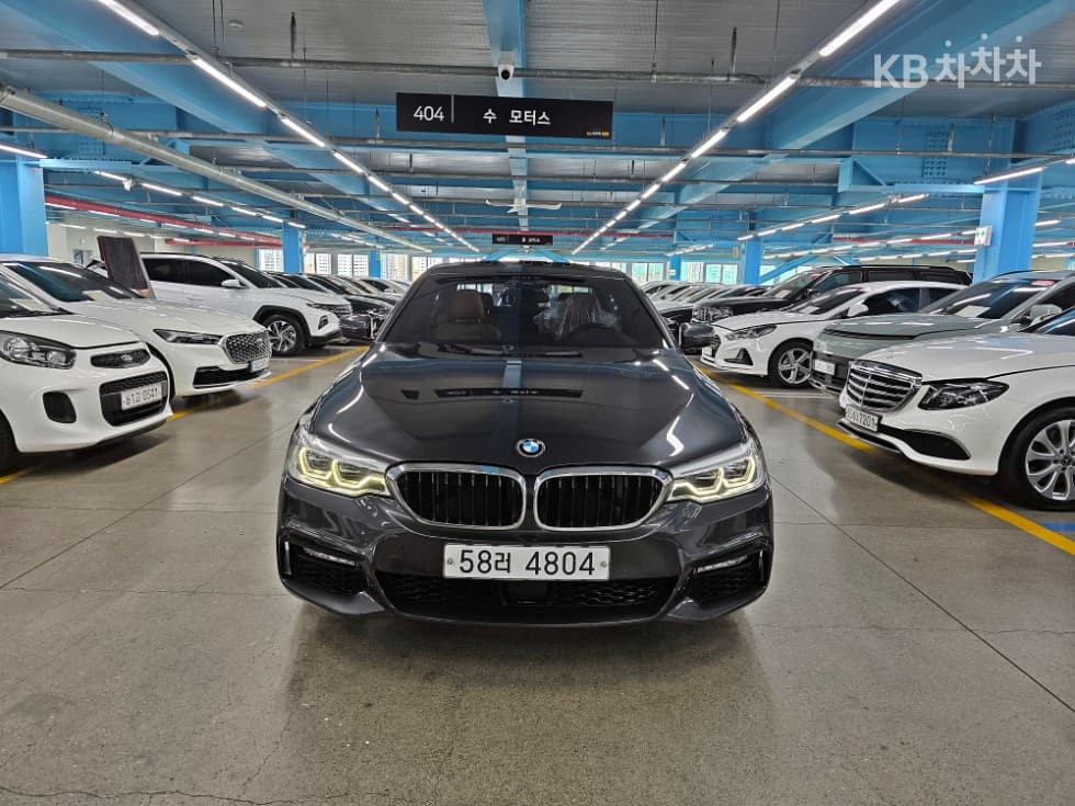 BMW 올New5 Series (G30) 530i xDrive M Sport Plus - Image 1