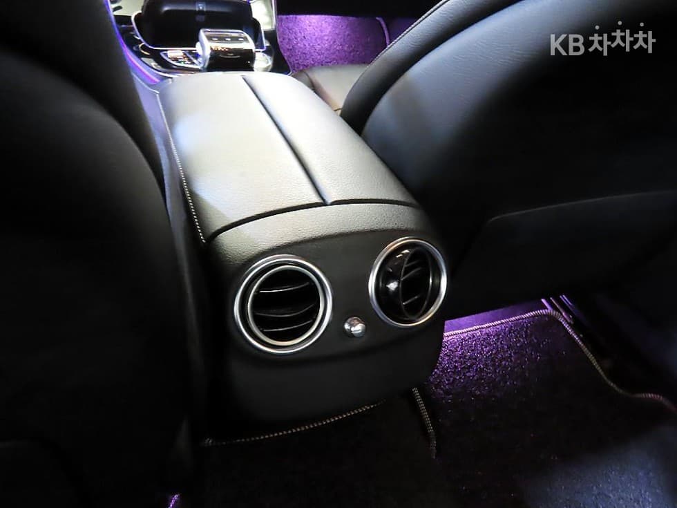 Mercedes-Benz E-Клас (W213)E300 Avantgarde - 16