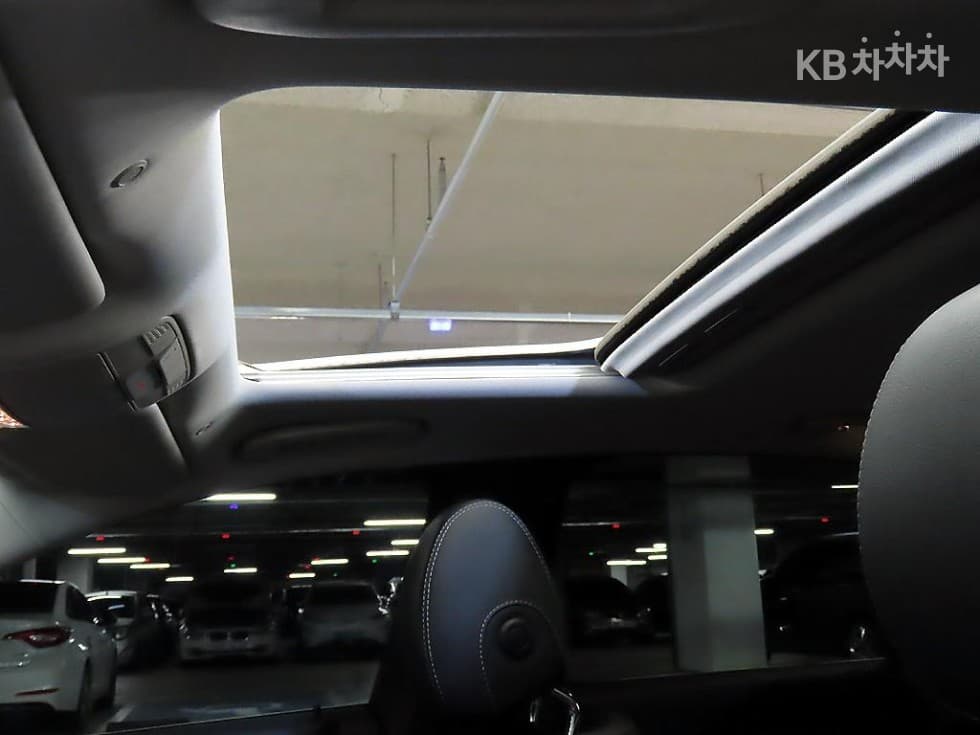 Mercedes-Benz E-Клас (W213)E300 Avantgarde - 17