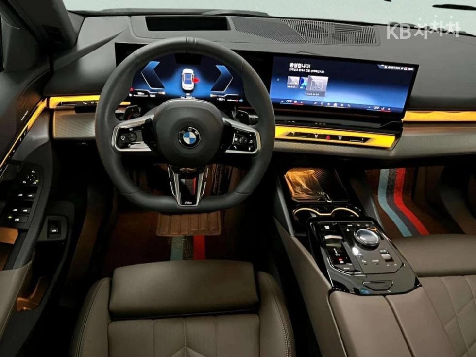 BMW New5 Series(G60)520i M Sport - 19