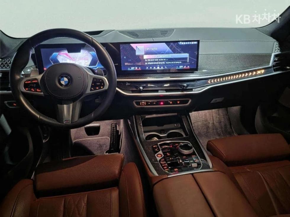 BMW X7(G07)xDrive 40i M Sport - 7
