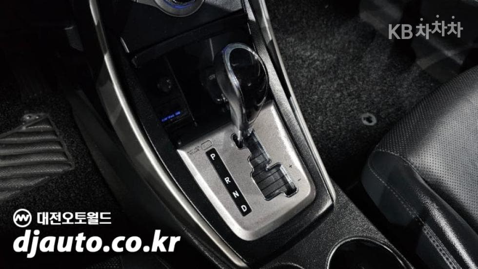 Хюндай Avante (Elantra)MDM16 GDI 에비Нов - 9