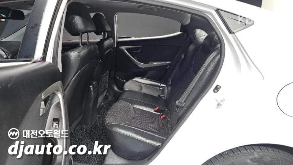 Хюндай Avante (Elantra)MDM16 GDI 에비Нов - 11