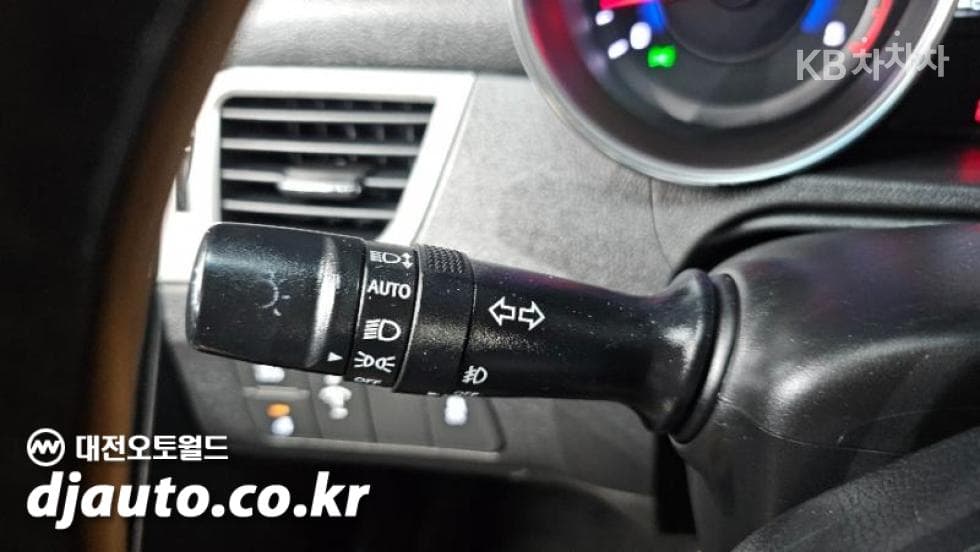 Хюндай Avante (Elantra)MDM16 GDI 에비Нов - 15